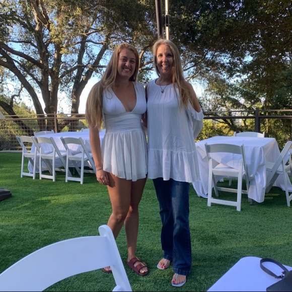 White Coverup - Picture 6 of 6